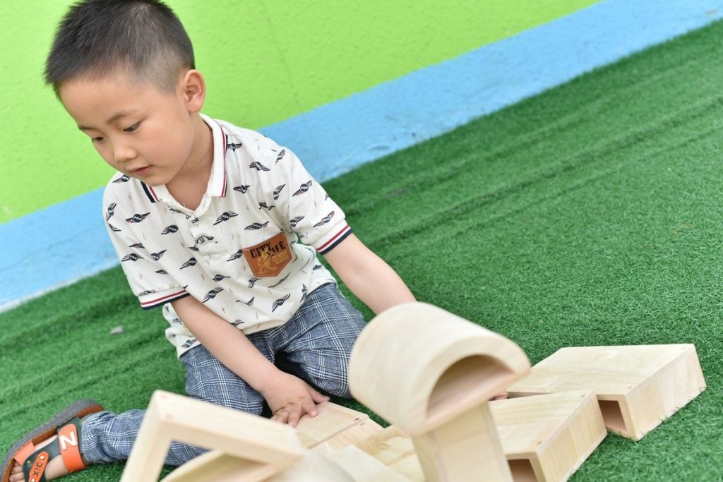 58-Piece Large Hollow Wooden Building Blocks Set