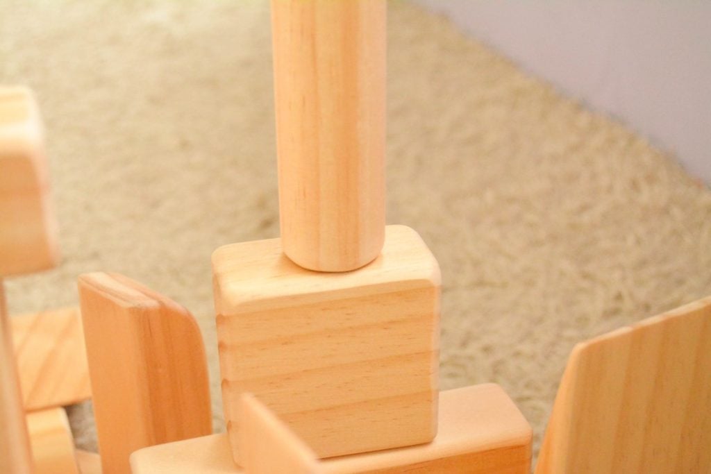 64-Piece Rounded-Edge Pinewood Unit Block Set