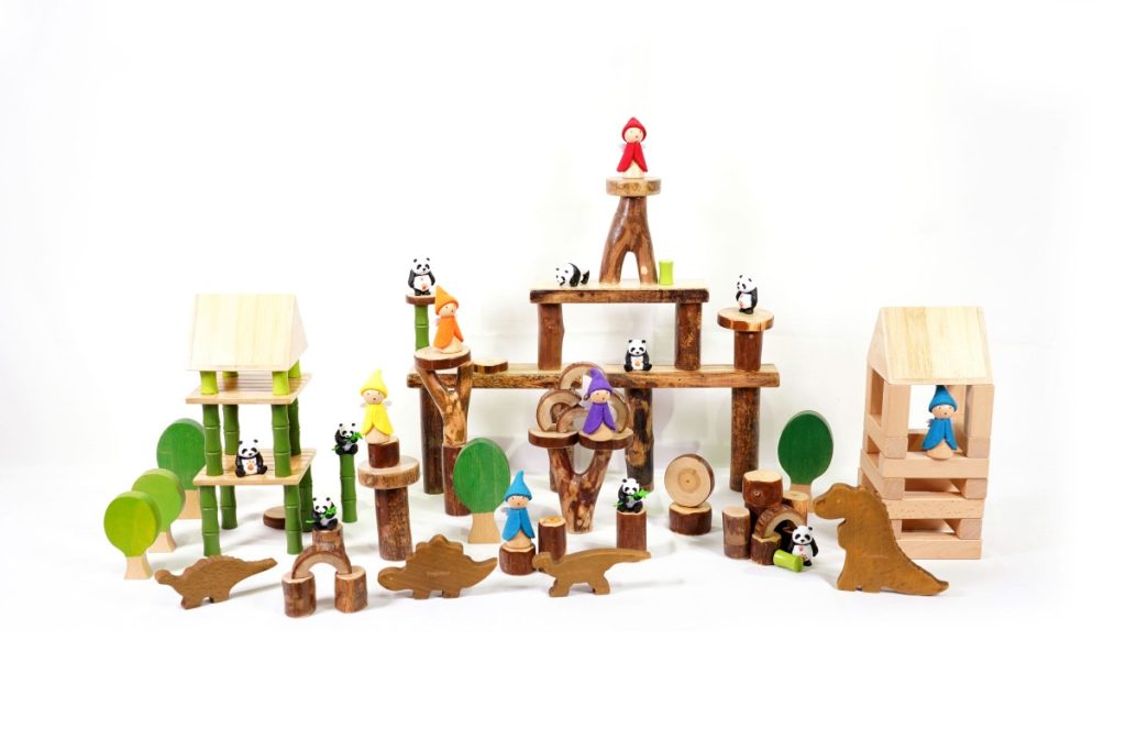 71-Piece Wooden Dinosaur & Woodland Small World Play Set