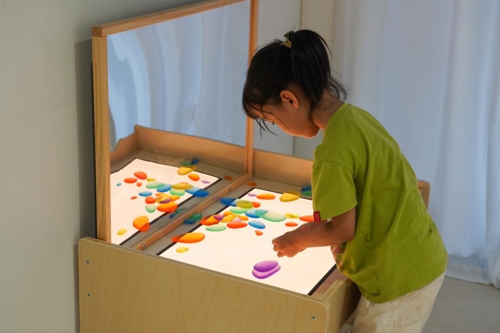 Sensory Light Table & Mirror Exploration Set