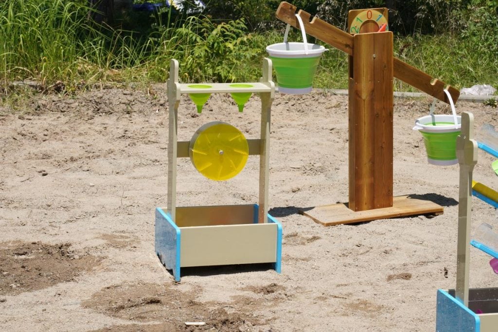 106-Piece Complete Sand & Water Activity Set