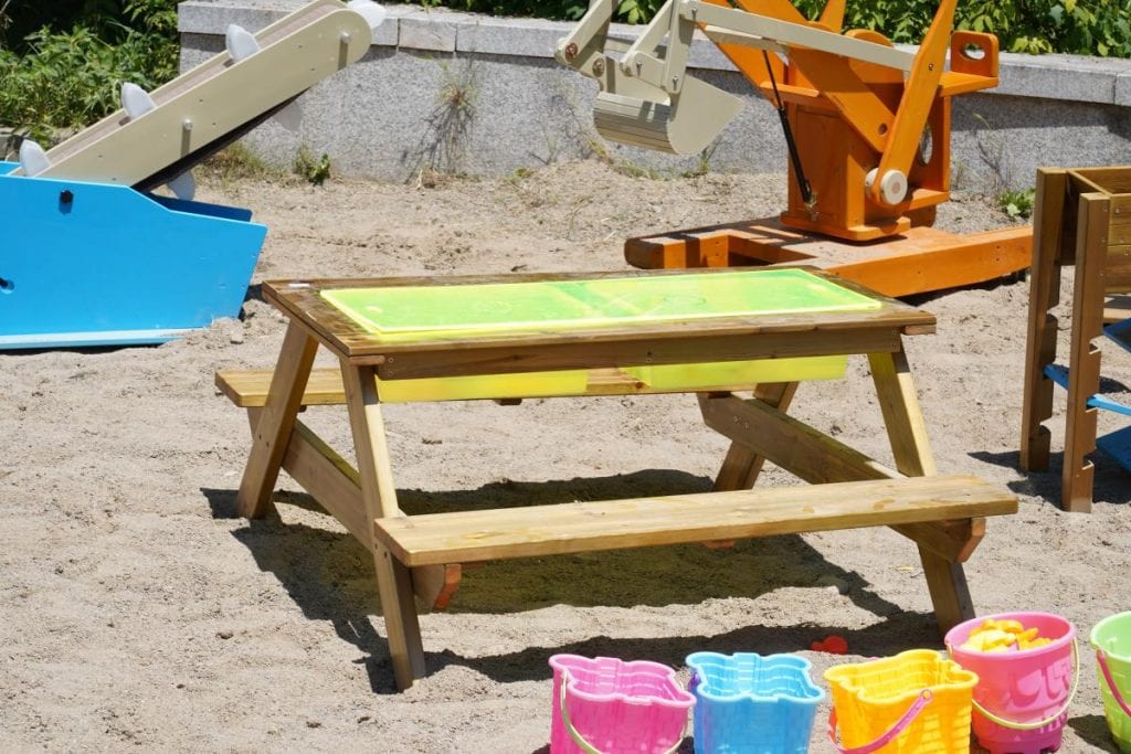 106-Piece Complete Sand & Water Activity Set