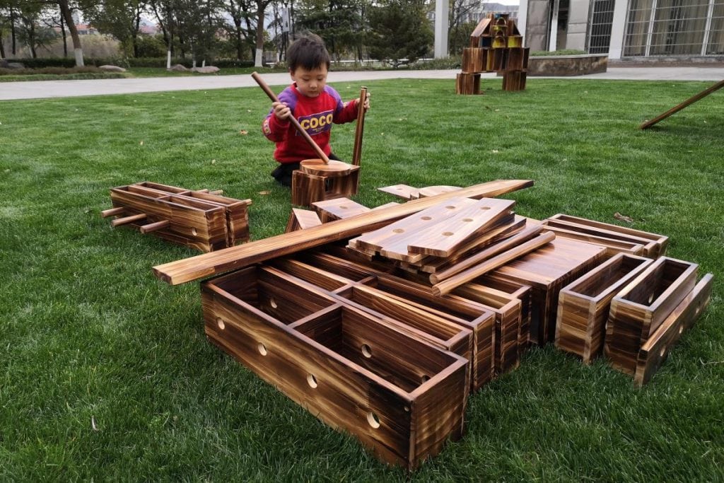 108-Piece Outdoor Hollow Blocks with Acrylic Panels