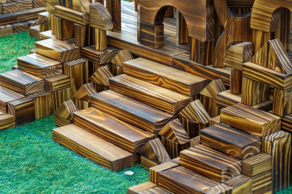 1180 piece large outdoor wooden building blocks