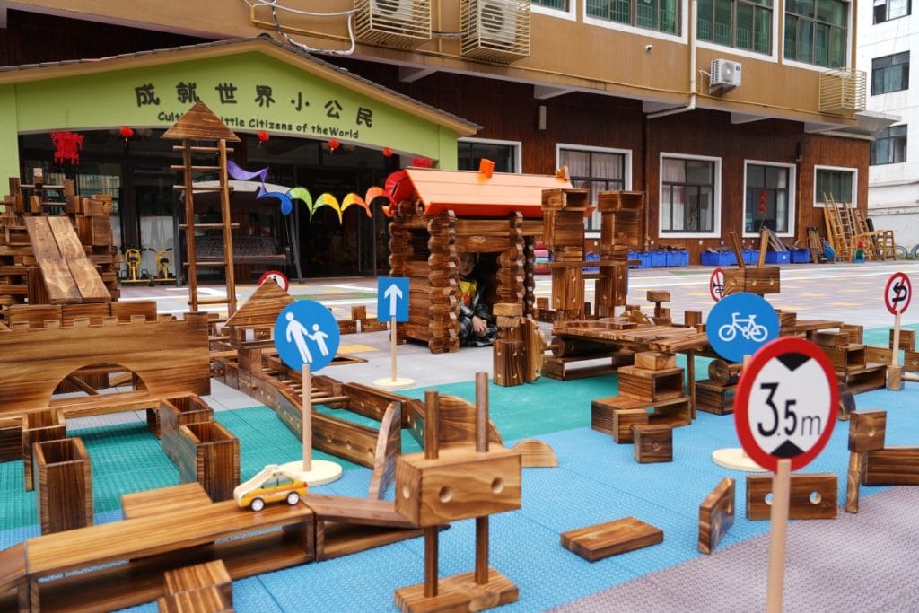 1223-Piece Complete Outdoor Building Block System