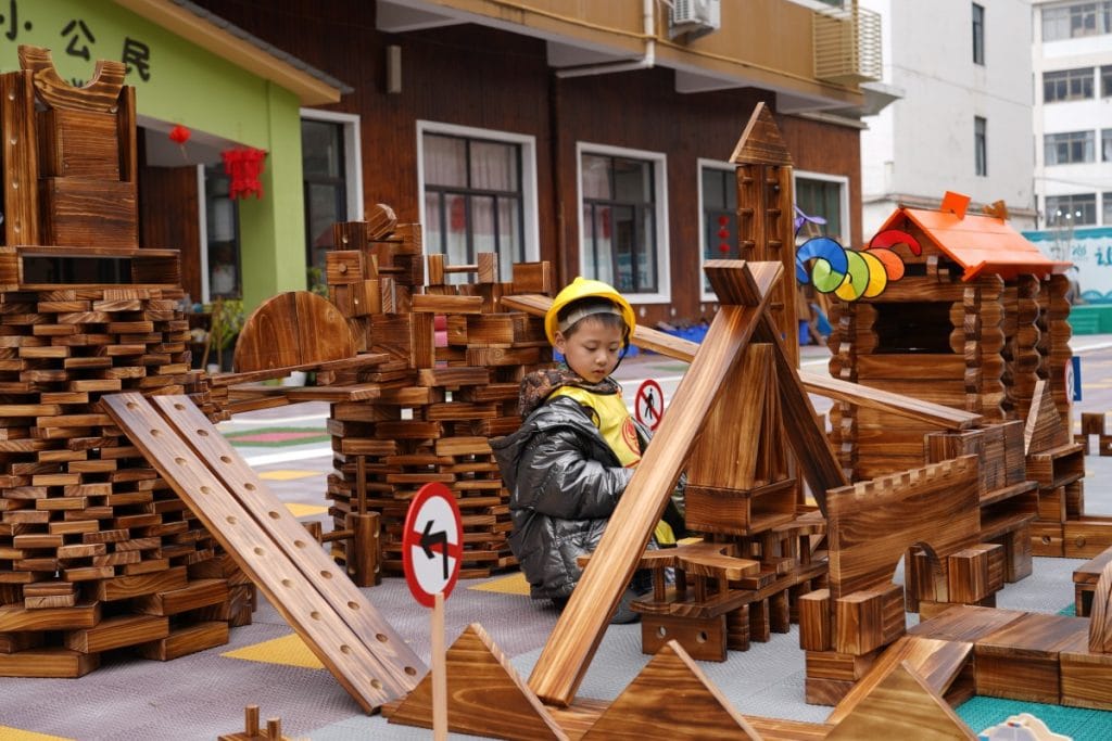 1223-Piece Complete Outdoor Building Block System