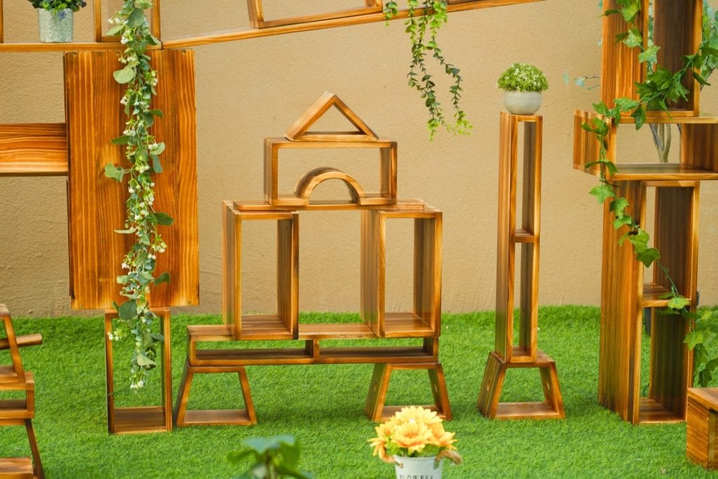 128-Piece Outdoor Hollow Wooden Building Blocks