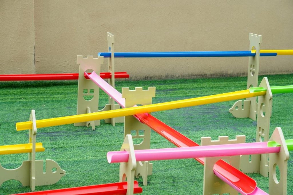 130 piece preschool water play system
