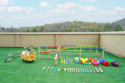143-piece preschool water play system with colorful channels rubber track and outdoor STEM accessories