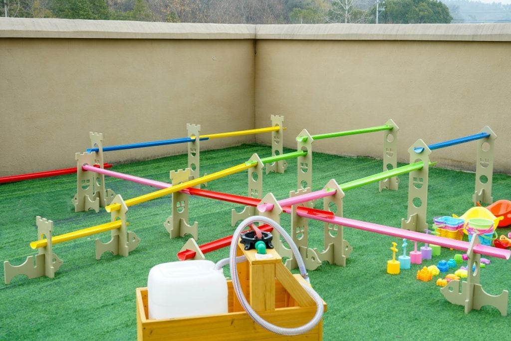 143 piece preschool water play system