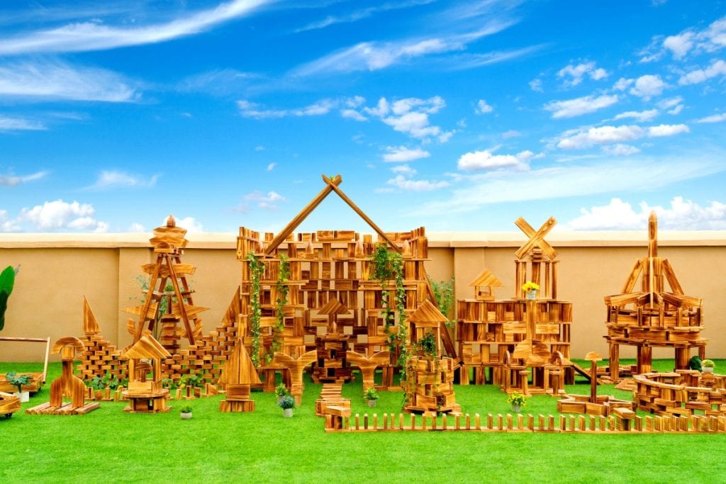 1633-Piece Large Outdoor Building Blocks – Deluxe Set