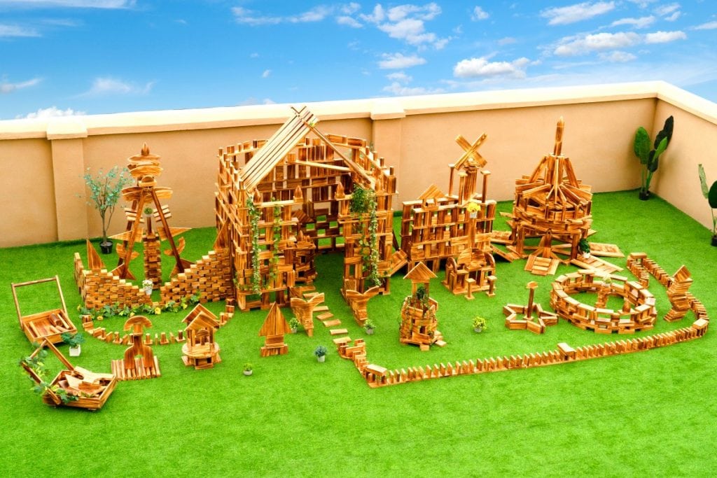 1633-Piece Large Outdoor Building Blocks – Deluxe Set