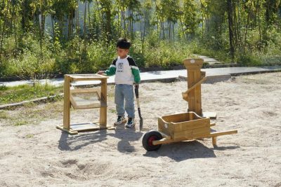 3-piece outdoor wooden sand play set with spiral sand station sifting table and wheelbarrow