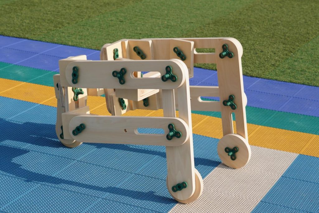 335-Piece Large Plywood Mechanical Construction Set