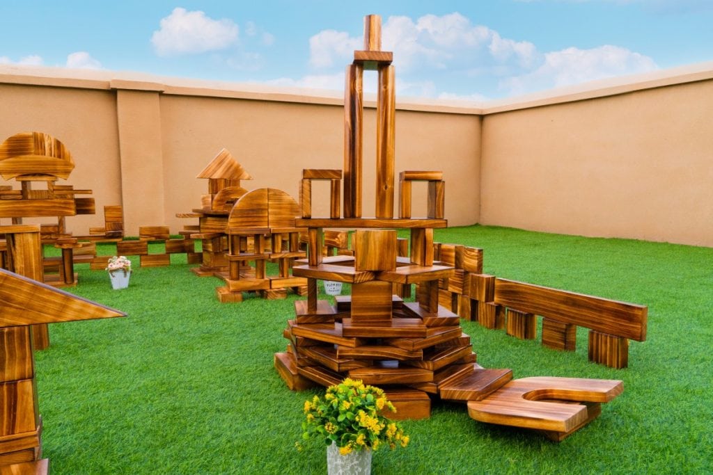 430-Piece Outdoor Wooden Building Block Set
