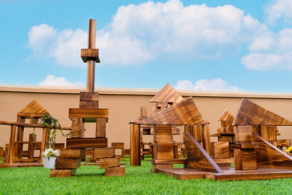 430-Piece Outdoor Wooden Building Block Set