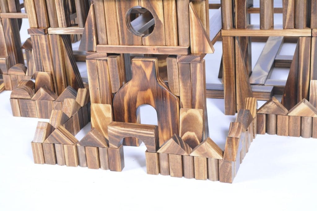 528-Piece Medium Outdoor Wooden Building Blocks