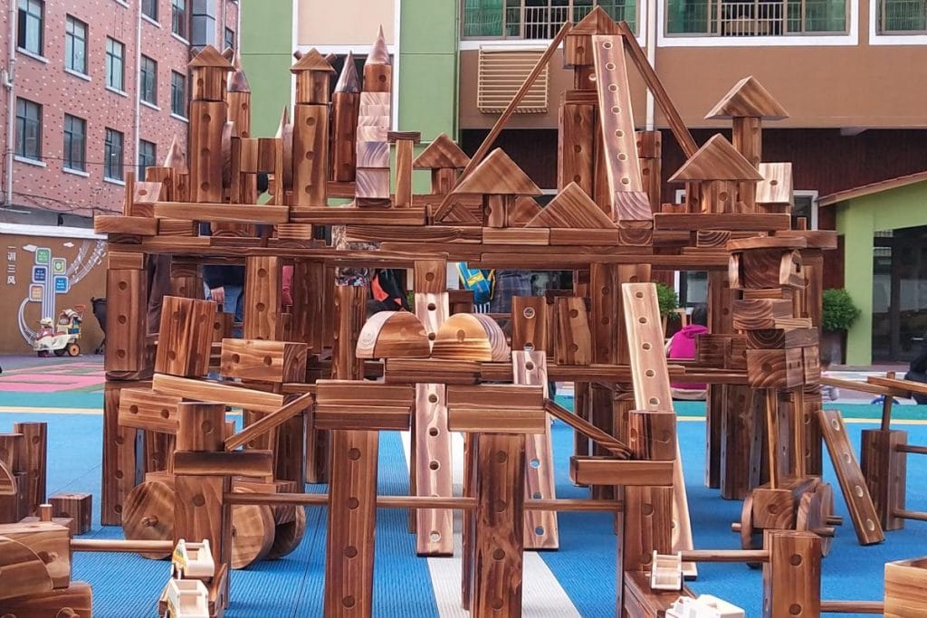569-Piece Outdoor Interlocking Building Block Set