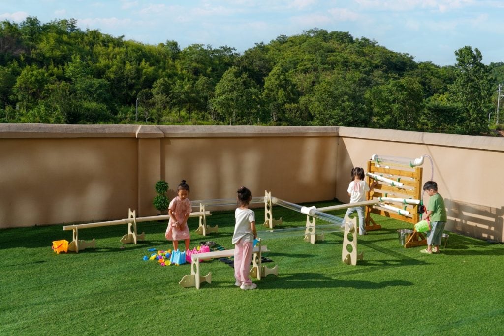 68 Piece Sand & Water Play Set