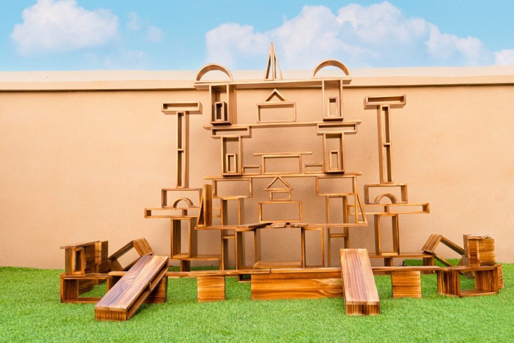 80-Piece Outdoor Hollow Wooden Blocks – Carbonized Finish