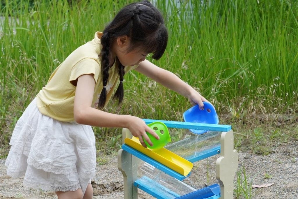Double-Sided Water Play Station