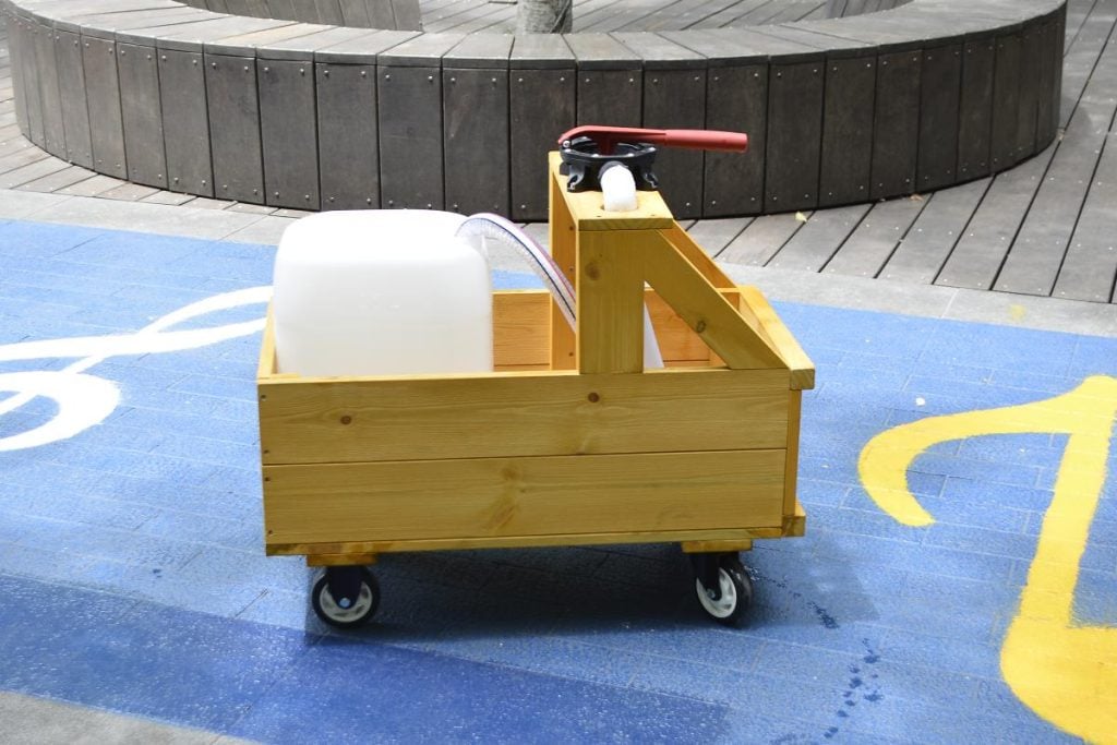 Mobile Water Exploration Cart