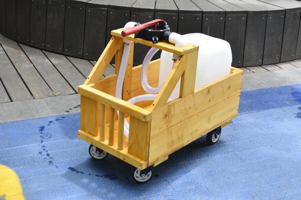 Mobile Water Exploration Cart