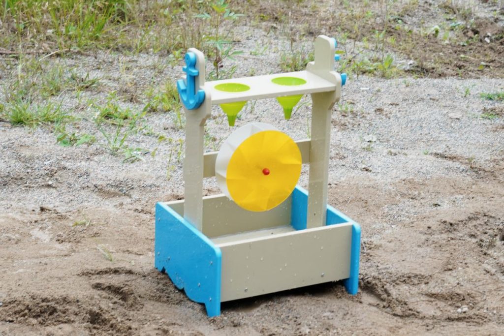 Outdoor Water Wheel Play Station