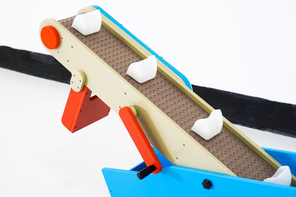 Sand & Water Conveyor Belt