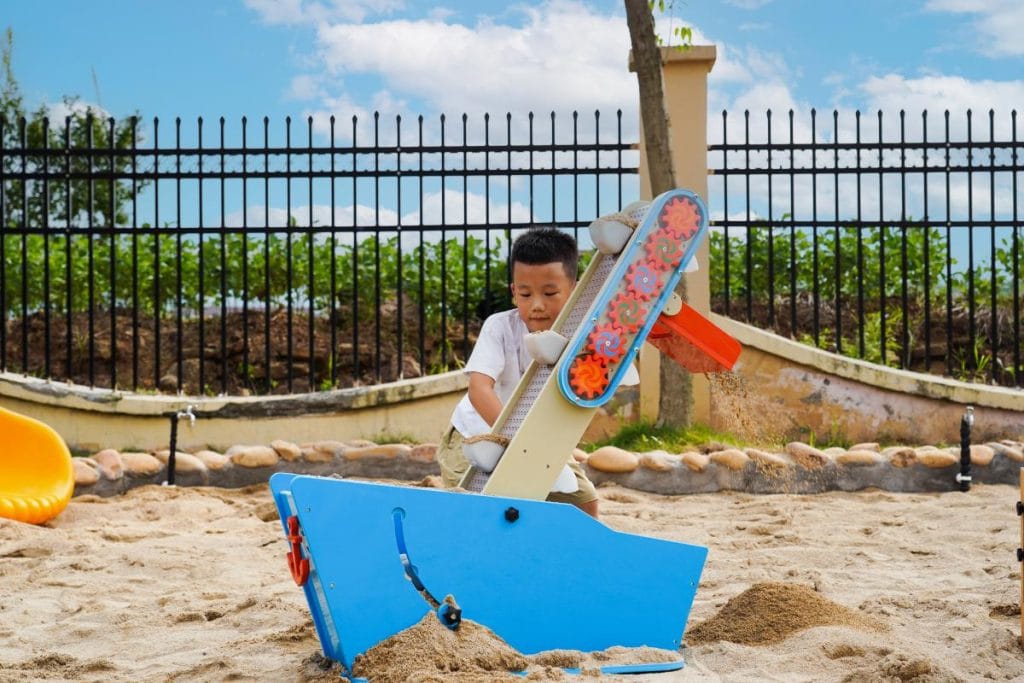 Sand & Water Conveyor Belt