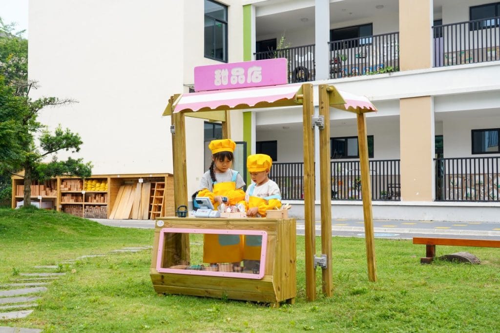 11-Piece Kids Pretend Cafe & Dessert Shop Set