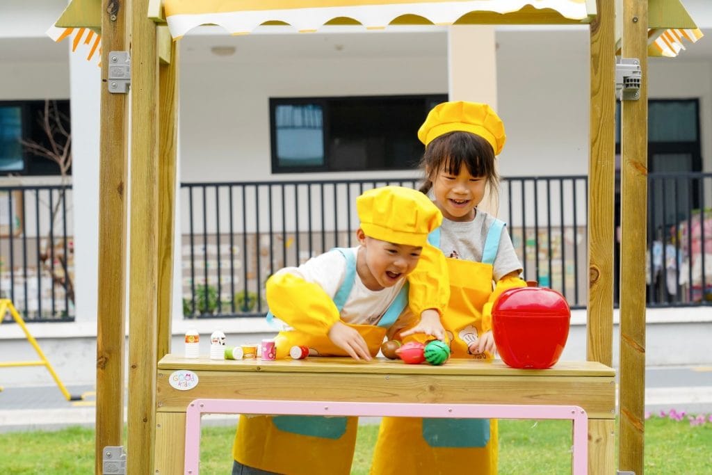 12-Piece Kids Pretend Grocery Market Set