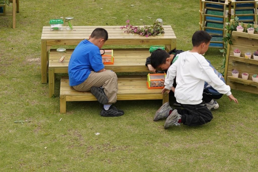 3-Piece Wooden Kids Outdoor Garden Bench Set