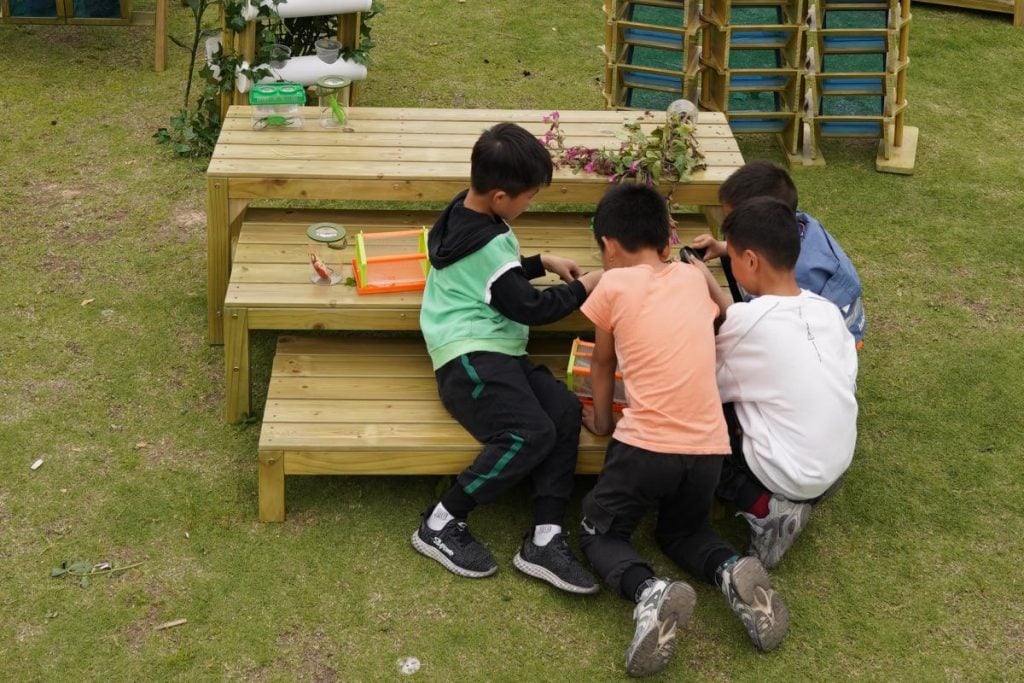 3-Piece Wooden Kids Outdoor Garden Bench Set