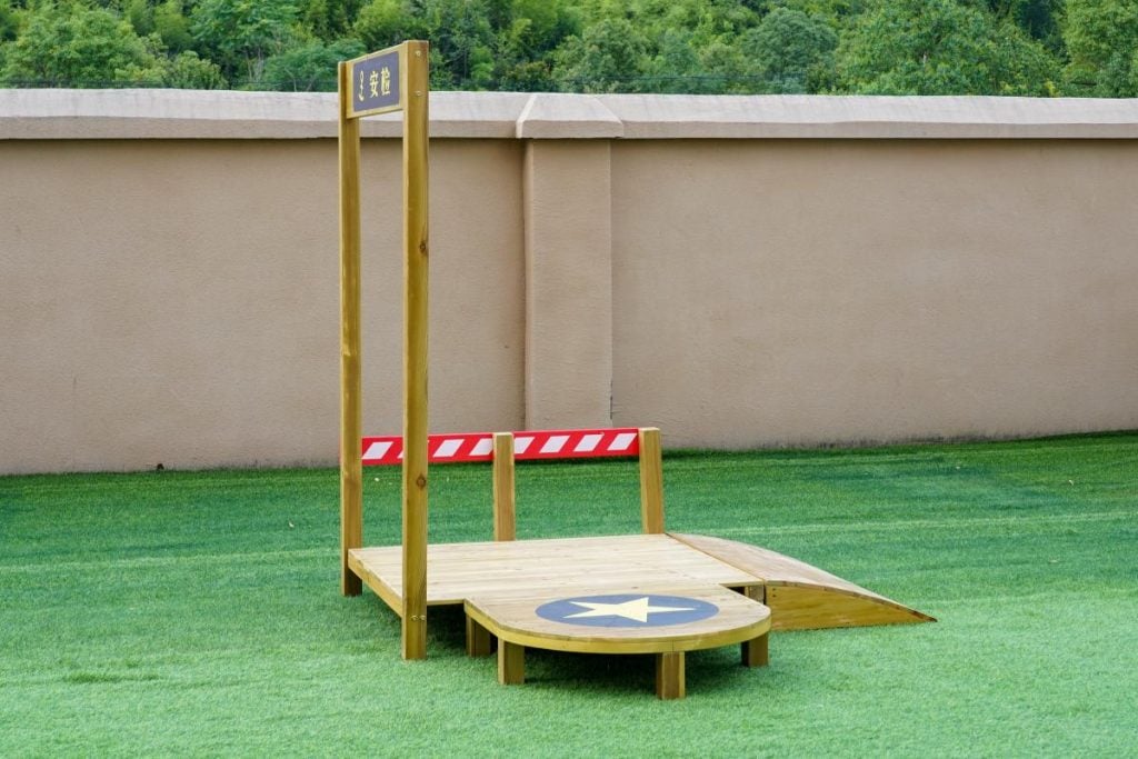 7-Piece Preschool Traffic Checkpoint Role Play Set