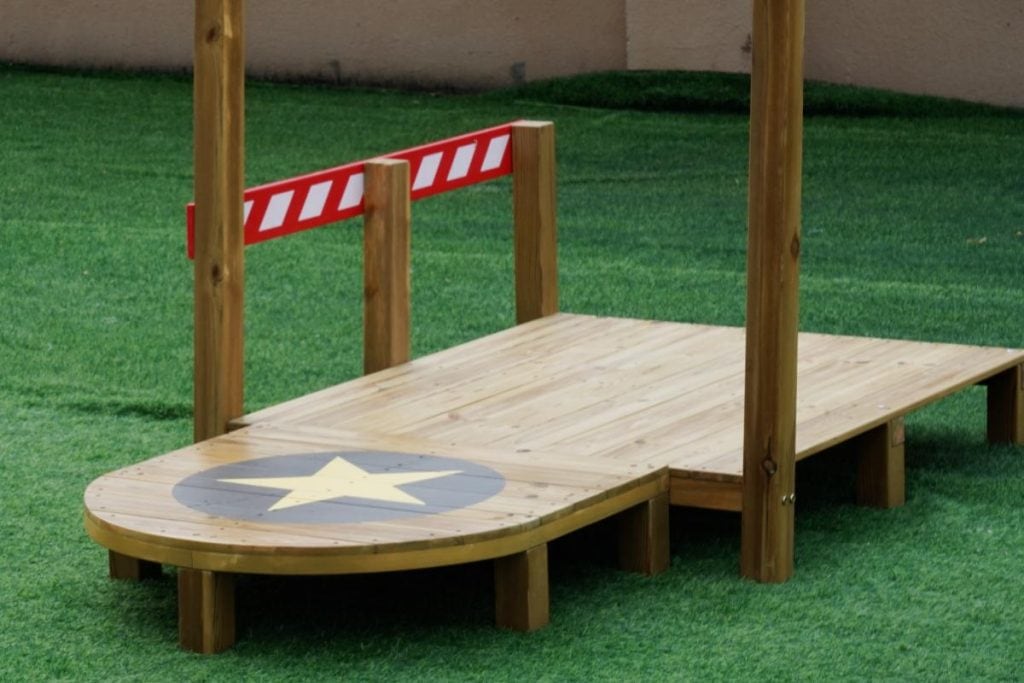 7-Piece Preschool Traffic Checkpoint Role Play Set