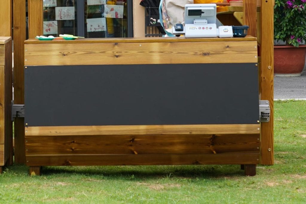 Angled Wooden Market Display Shelf