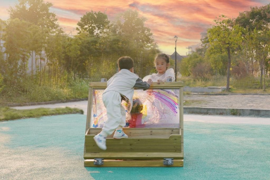 Double-Sided Outdoor Art Easel for Kids
