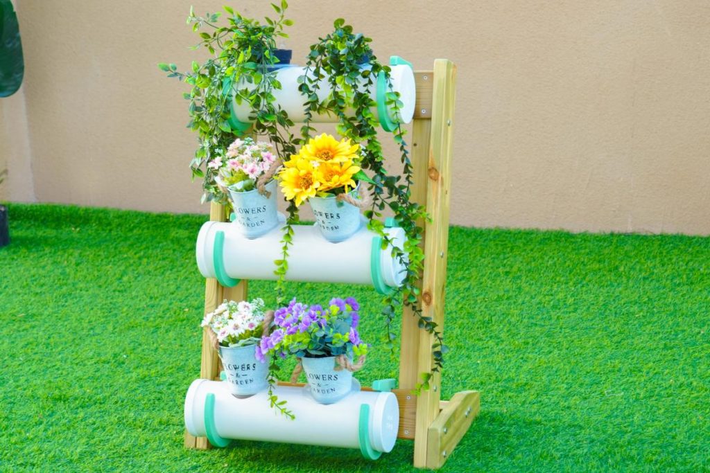 13-Piece Kids Vertical Gardening Set