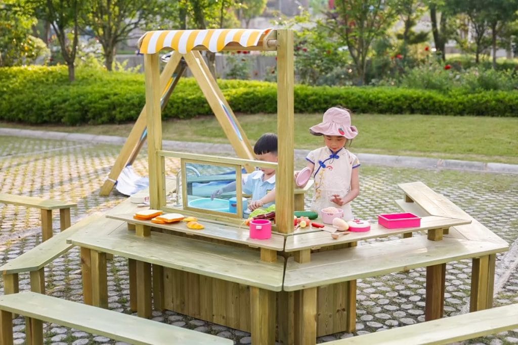Modular Outdoor Dining Table for Kids