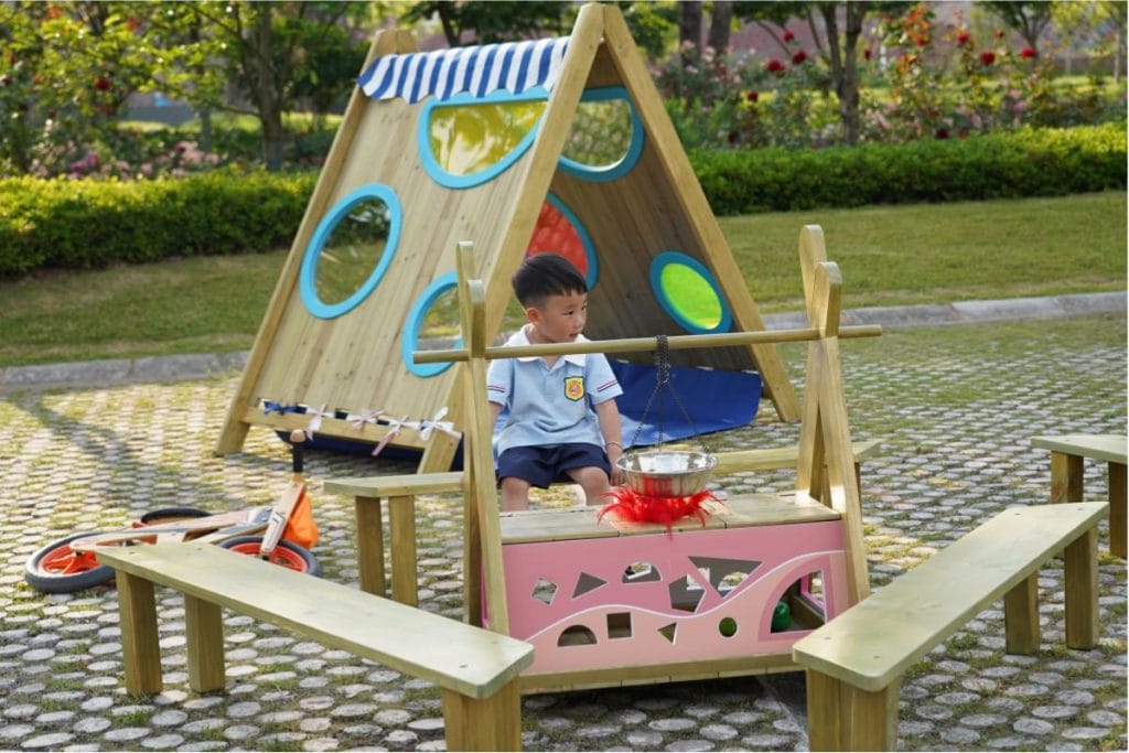 Modular Wooden Outdoor Bench for Kids