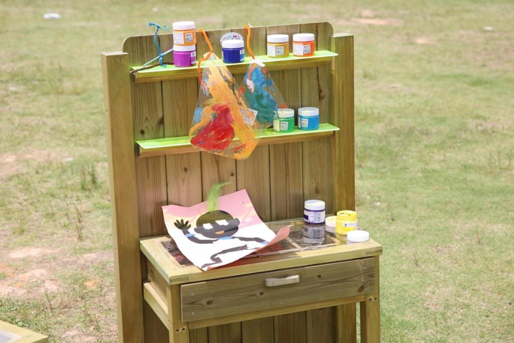 Outdoor Kids Art Table with Storage