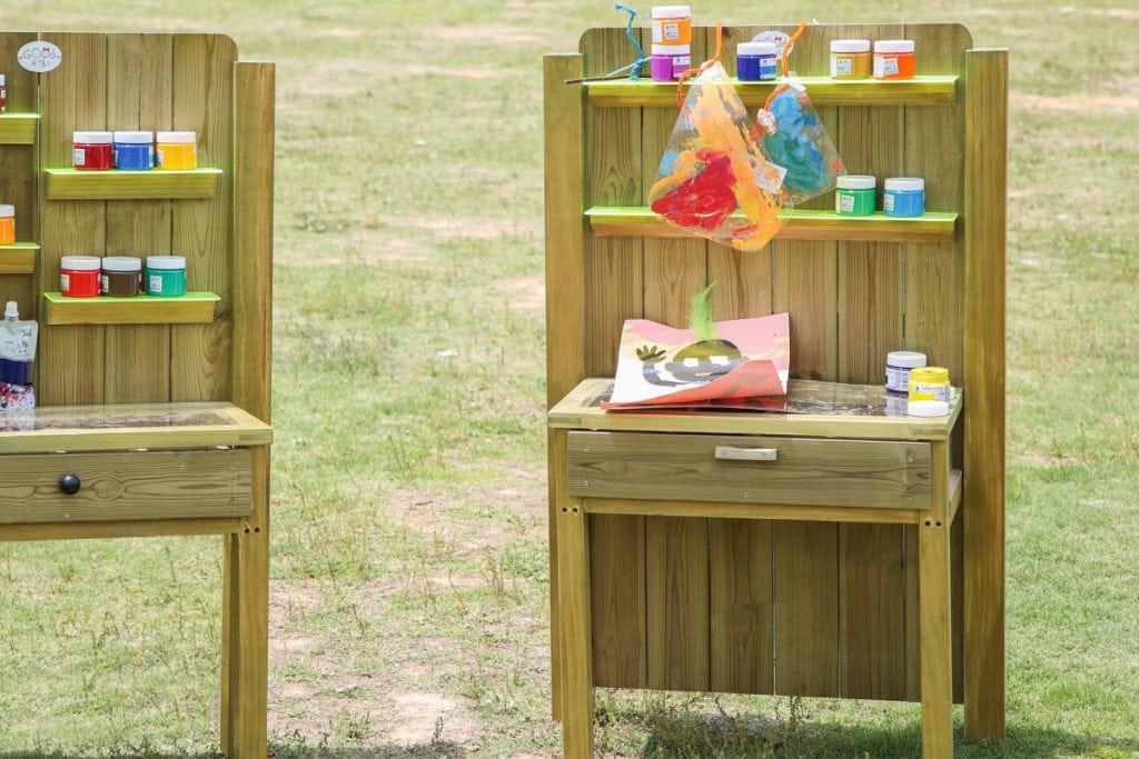 Outdoor Kids Art Table with Storage