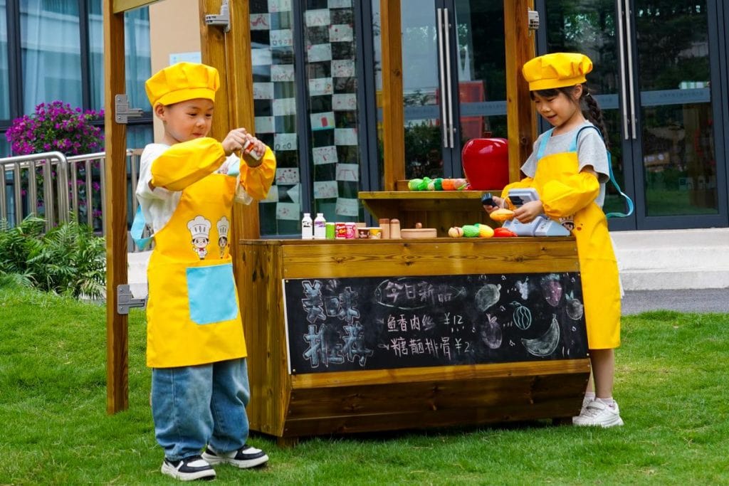9-Piece Preschool Pretend Play Restaurant Set