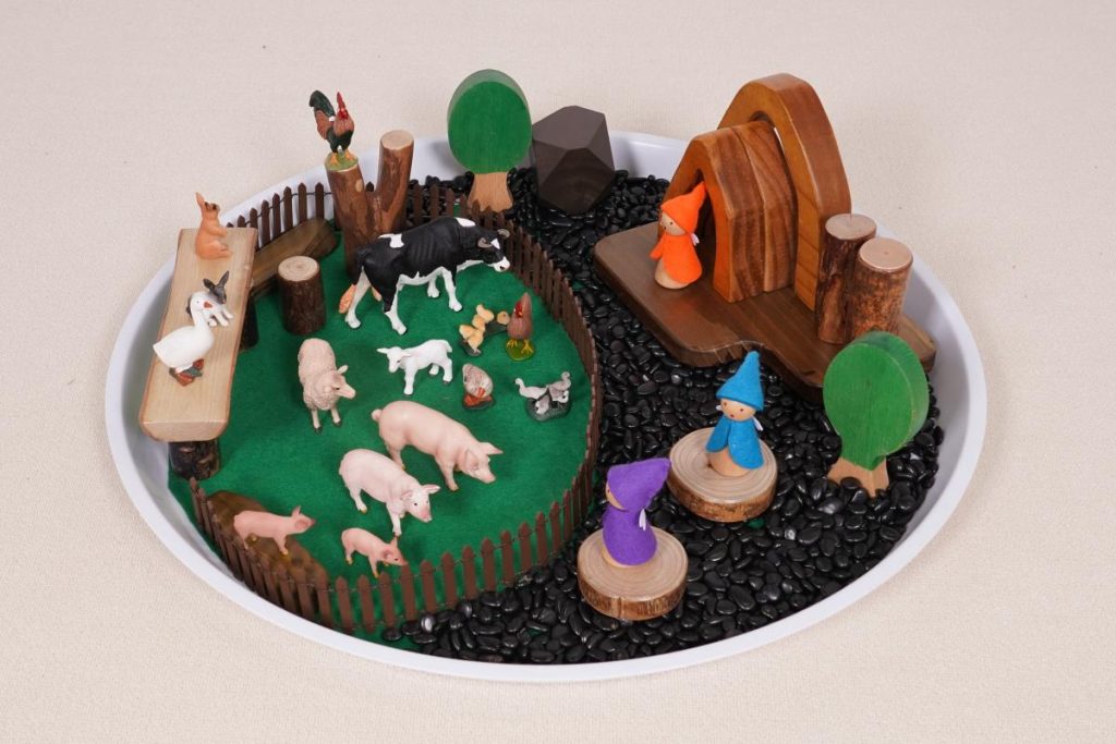 Small World Play Set-Farm Animal
