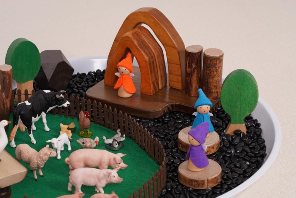 Small World Play Set-Farm Animal