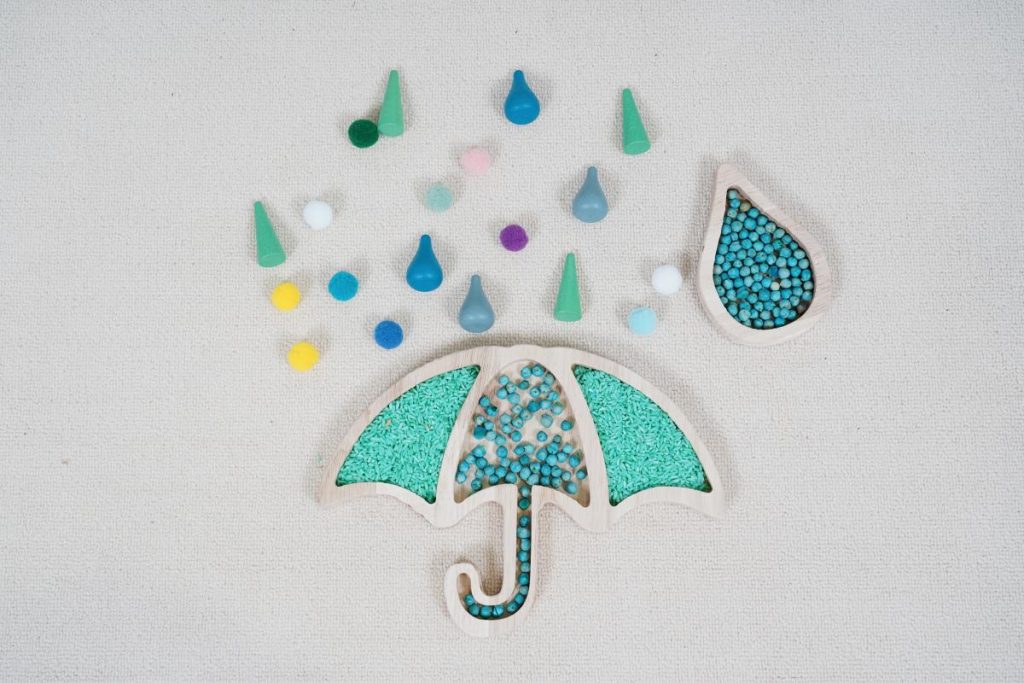 Small World Sensory Play Tray – Umbrella