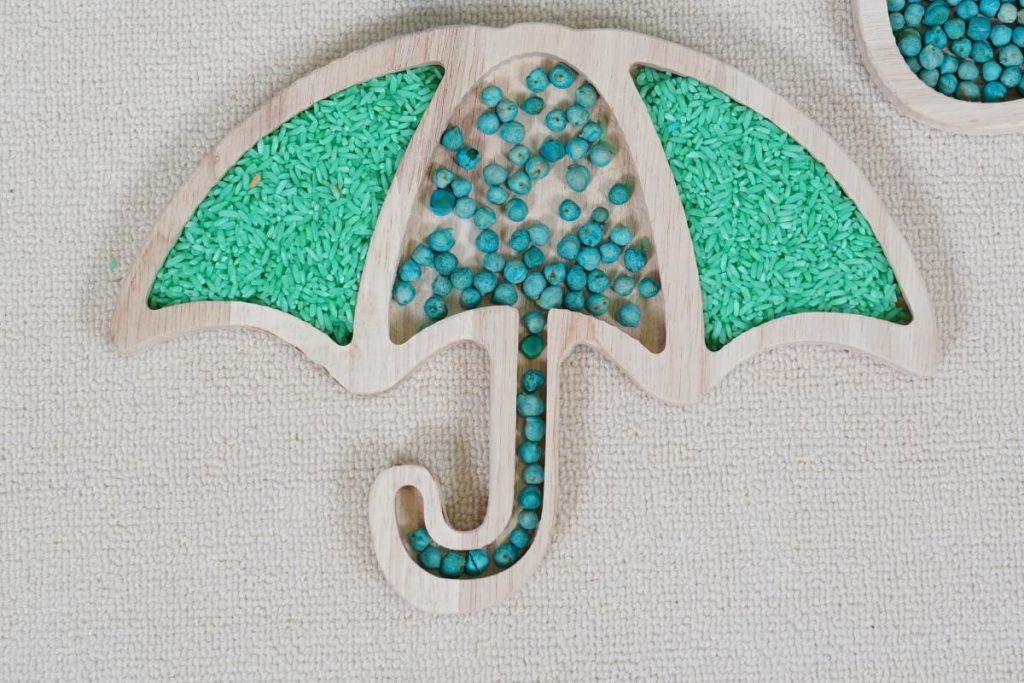 Small World Sensory Play Tray – Umbrella