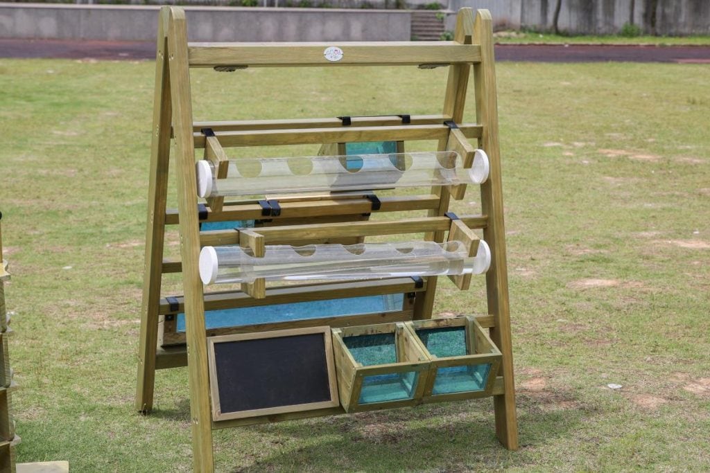 Wooden Outdoor Garden Center for Preschool