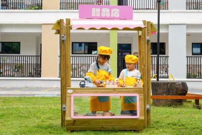 pretend dessert shop for kids made from wood for preschool bakery and cafe role play